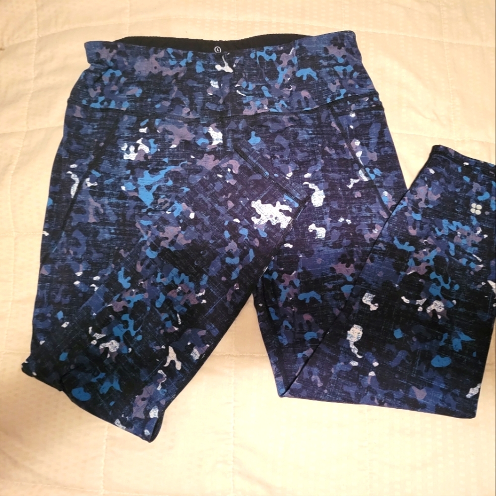 Sweaty Betty Leggings. Large
